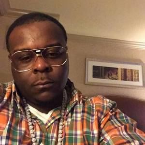 Meet your Posher, Ronnie